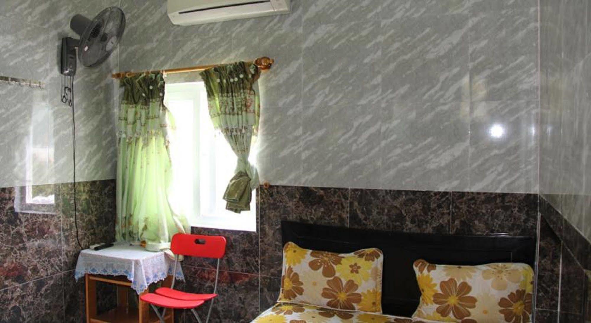Yen Vy Hotel Quy Nhon Esterno foto